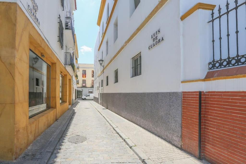 Riverwalk Suites - Puente Triana Sevilla Dış mekan fotoğraf
