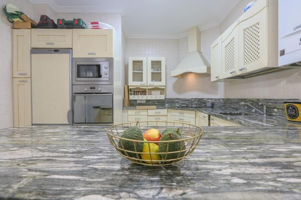 Riverwalk Suites - Puente Triana Sevilla Dış mekan fotoğraf